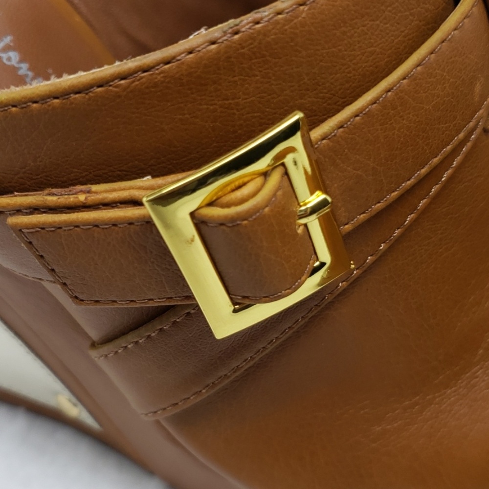 New Platform Wedge Mules - Picture 4 of 8